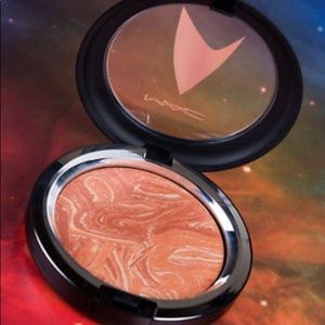MAC Star Trek 50th Anniversary Fantastic Powder